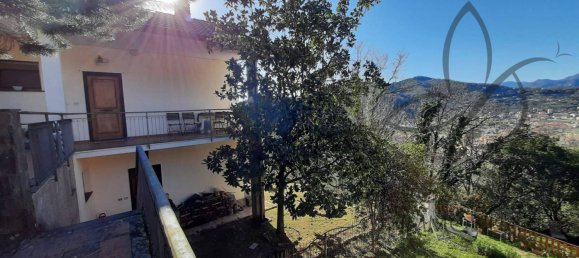 5 غرف نوم فيلا في Cogorno, Italy رقم 123878 6