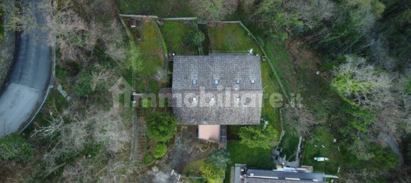 5 غرف نوم فيلا في Cogorno, Italy رقم 123878 10