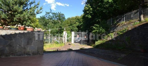 5 غرف نوم فيلا في Cogorno, Italy رقم 123878 20