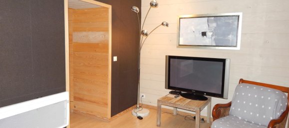 8 bedrooms House in Lons-le-Saunier, France No. 303189 24