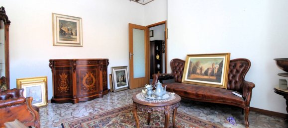 5 Schlafzimmer Villa in San Martino Siccomario, Italy, Nr. 294993 11
