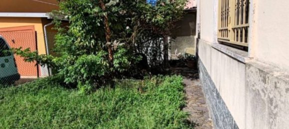 5 Schlafzimmer Villa in San Martino Siccomario, Italy, Nr. 294993 32