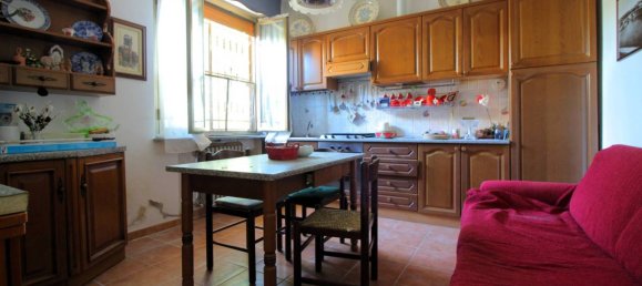 5 Schlafzimmer Villa in San Martino Siccomario, Italy, Nr. 294993 18