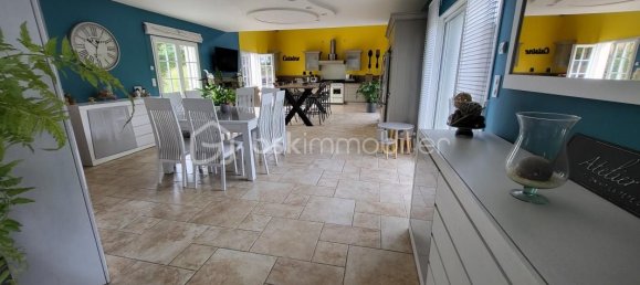 4 bedrooms House in Savonnieres, France No. 40020 8