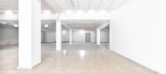 Gewerbliche Immobilie in Siero, Spain 396m², Nr. 149781 8