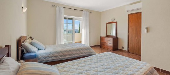 Villa de 4 dormitorios en Lagoa, Portugal No. 88758 9