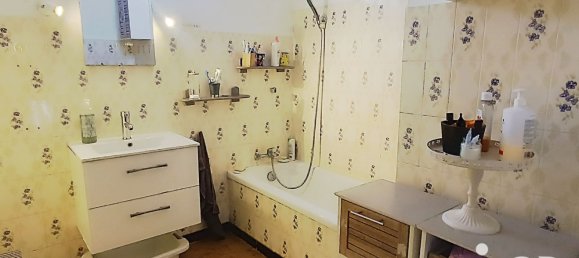 Casa de 3 dormitorios en Beaucaire, France No. 295748 11