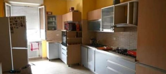 Квартира с 3 комнатами в Лимбьяте, Италия № 260027 17