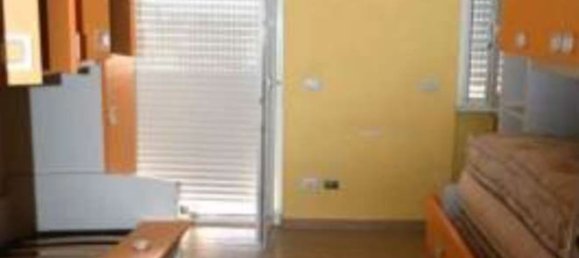 Квартира с 3 комнатами в Лимбьяте, Италия № 260027 11