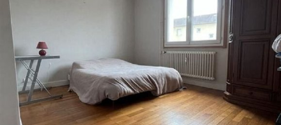 3 bedrooms Apartment in Lons-le-Saunier, France No. 285575 6