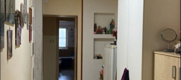 4 rooms Apartment in Gragnano, Italy No. 9499 12