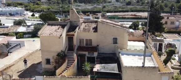 6 bedrooms Villa in Calpe, Spain No. 179809 2
