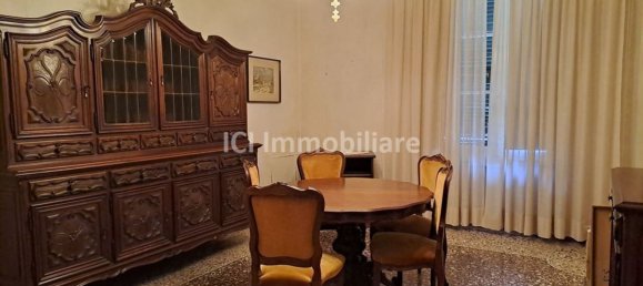 7 rooms Apartment in Savona, Italy No. 120901 15