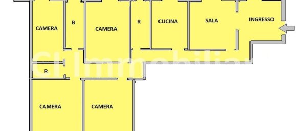 7 rooms Apartment in Savona, Italy No. 120901 2