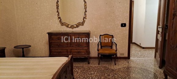7 rooms Apartment in Savona, Italy No. 120901 21