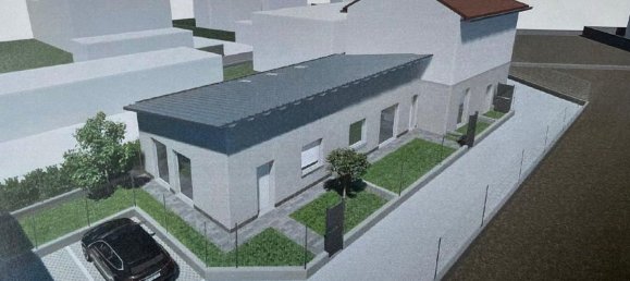 2 rooms Apartment in Mariano Comense, Italy No. 122963 7