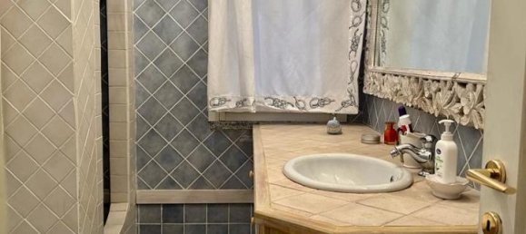 Квартира с 5 комнатами в Арцакена, Италия № 232810 13