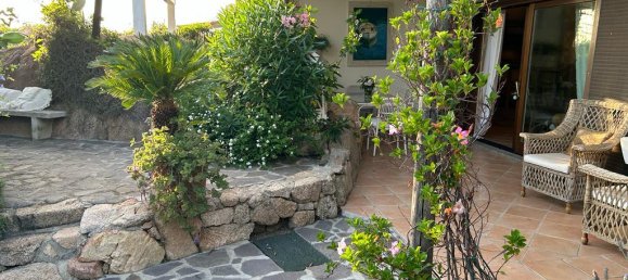 Квартира с 5 комнатами в Арцакена, Италия № 232810 8