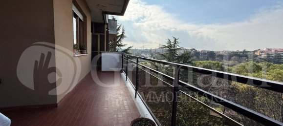 3 bedrooms Penthouse in Rome, Italy No. 188375 10