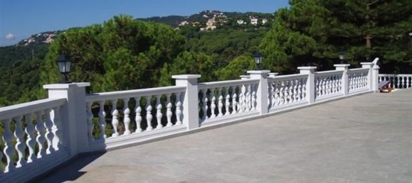 5 bedrooms House in Lloret de Mar, Spain No. 150962 3