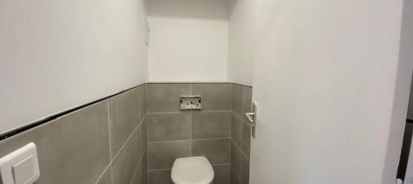 1 bedroom Apartment in Clichy-sous-Bois, France No. 163021 8