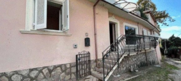 3غرفة شقة في Fiuggi, Italy رقم 198528 5