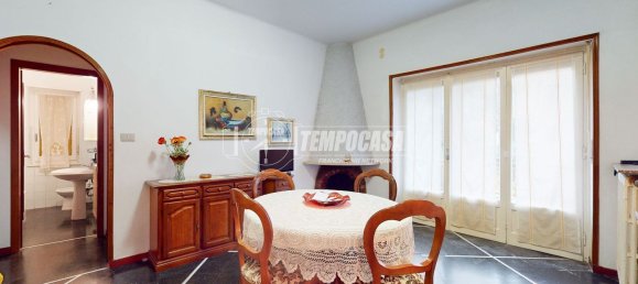 Apartamento de 2 habitaciónes en Rapallo, Italy No. 161941 2