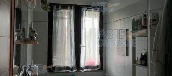 6 rooms Apartment in Pisa, Italy No. 37842 9