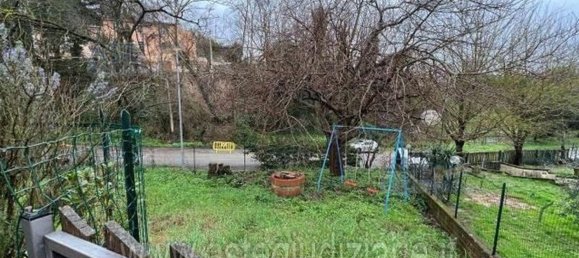 6 rooms Apartment in Pisa, Italy No. 37842 5