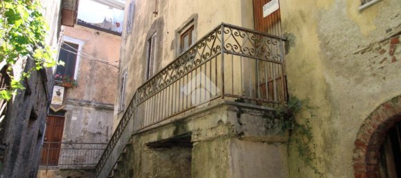 4 bedrooms House in Vibonati, Italy No. 273378 9