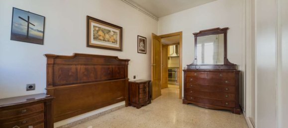 4 bedrooms Apartment in Eixample, Spain No. 154310 19