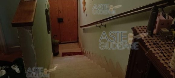 5 bedrooms Apartment in Penne, Italy No. 363578 14