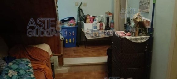 5 bedrooms Apartment in Penne, Italy No. 363578 13