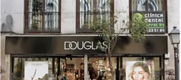 2 bedrooms Commercial property in Madrid, Spain No. 36024 5