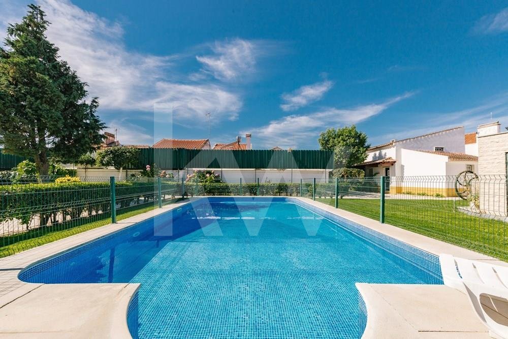 9 bedrooms Villa in Benavente, Portugal No. 106236