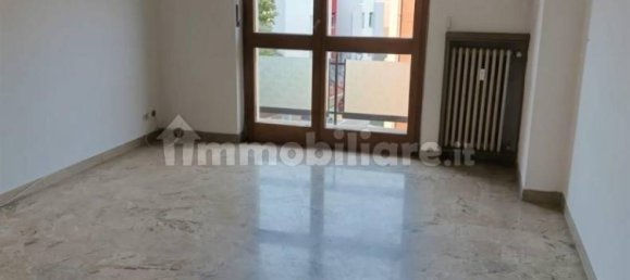 4 bedrooms Apartment in Asti, Italy No. 294100 4
