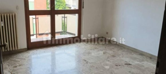 4 bedrooms Apartment in Asti, Italy No. 294100 6