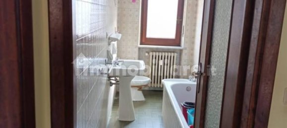 4 bedrooms Apartment in Asti, Italy No. 294100 9