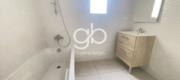 3 bedrooms Villa in Cournonterral, France No. 297605 10