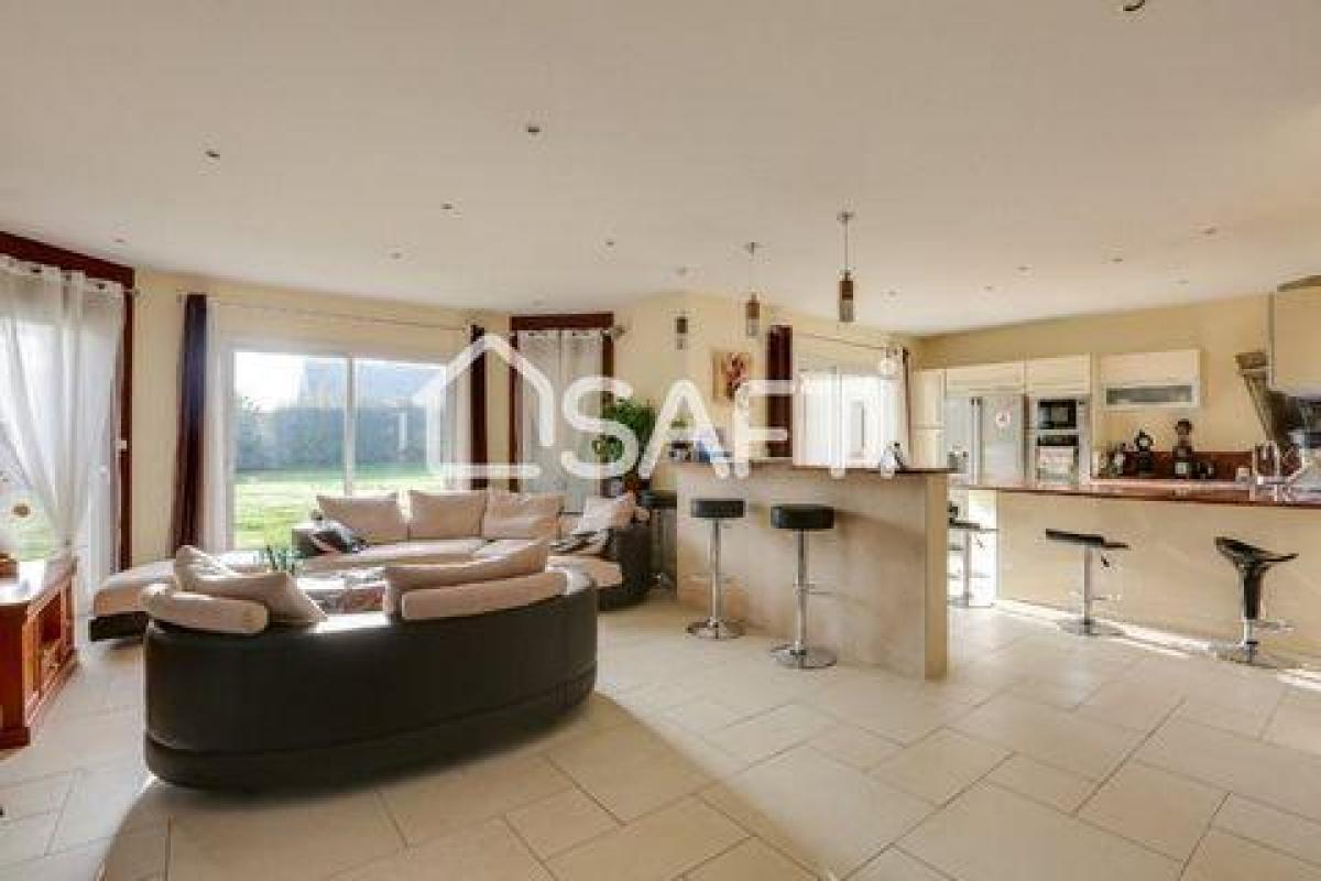 6 غرف نوم منزل في Caen, France رقم 26952