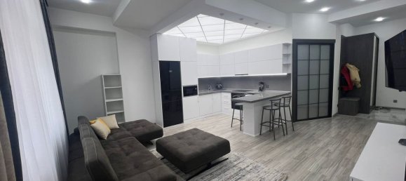 Квартира с 3 спальнями в Насиминский район, Азербайджан № 1657 20