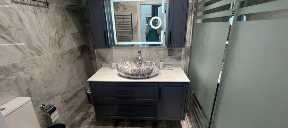 Квартира с 3 спальнями в Насиминский район, Азербайджан № 1657 6