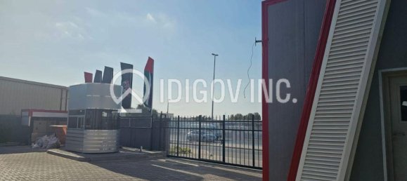 3716m² Warehouse in Al Quoz, UAE No. 104782 2