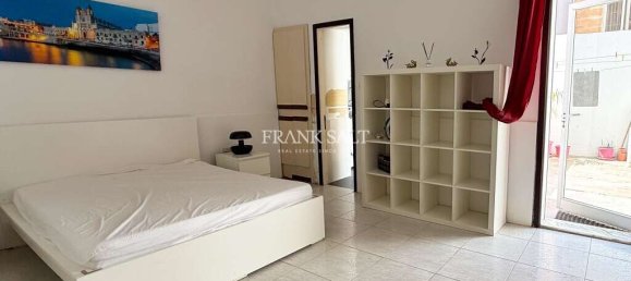 1 غرف نوم طابقين في Sliema, Malta رقم 3071 4