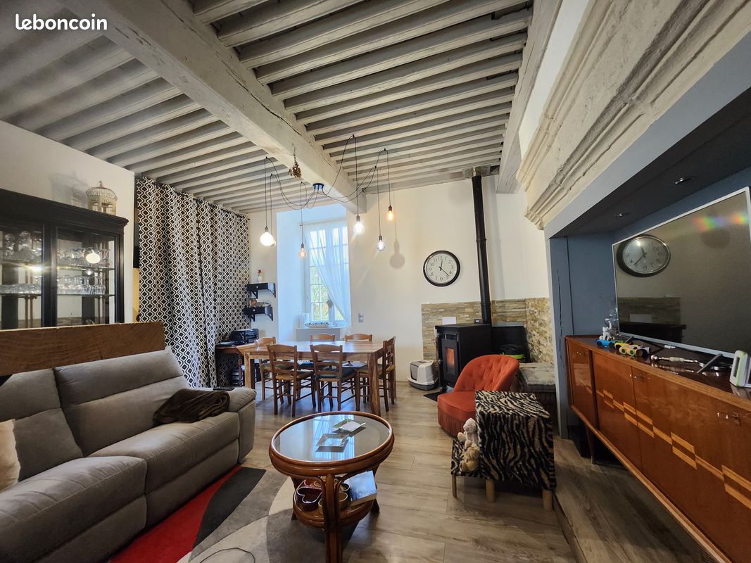 4 Schlafzimmer Haus in Les Cars, France, Nr. 100798