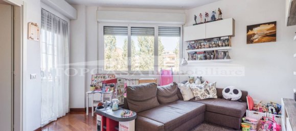 2 chambres Appartement à Rome, Italy No. 158022 3