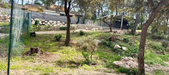 572m² Land in Rousset, France No. 279107 2