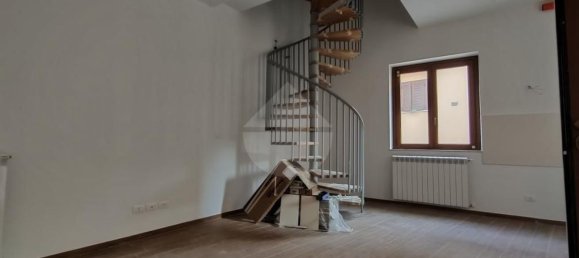 2 rooms Apartment in Villa Sant'Angelo, Italy No. 118279 6