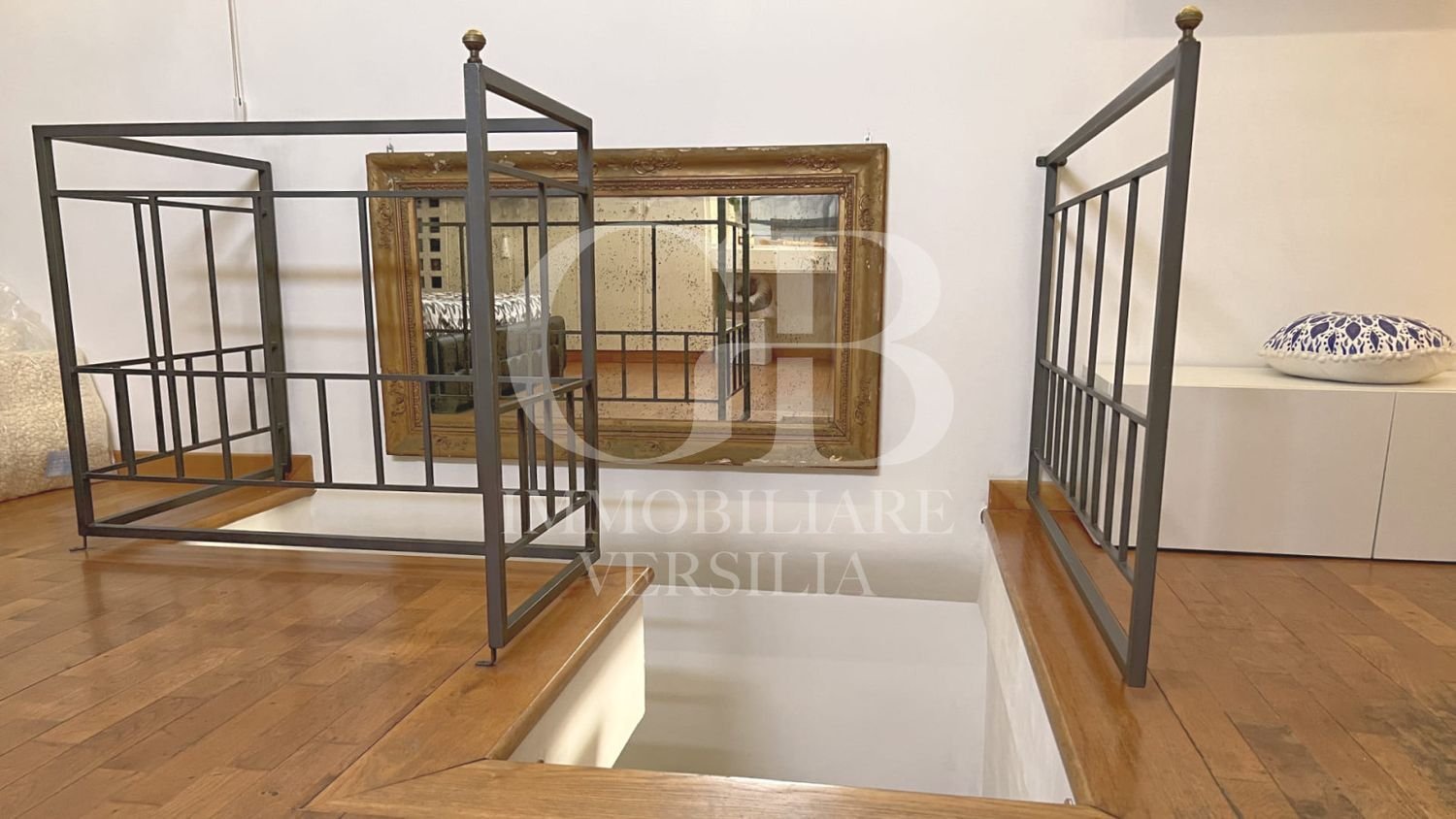 3 rooms Duplex in Camaiore, Italy No. 108961