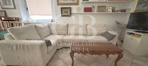 3 rooms Duplex in Camaiore, Italy No. 108961 4